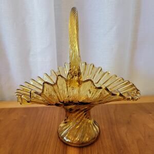 Vintage Amber Indiana Glass Basket – Twisted Handle & Swirl Base 10" Ruffled